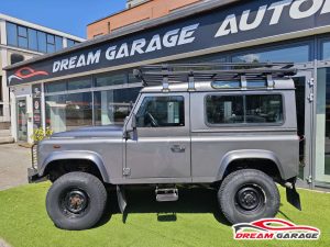 Land Rover Defender  Defender 90 2.4 td SE SW – Autovettura
