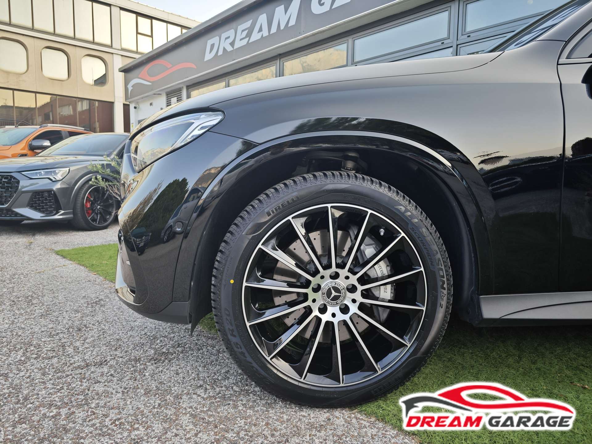 Mercedes-Benz GLC 220  220d mhev AMG Premium Plus 4matic auto