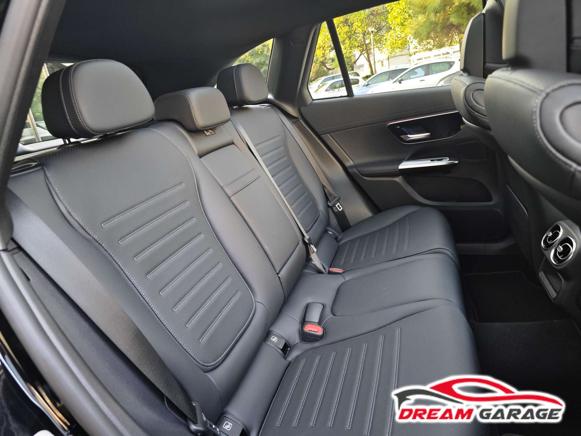 Mercedes-Benz GLC 220  220d mhev AMG Premium Plus 4matic auto