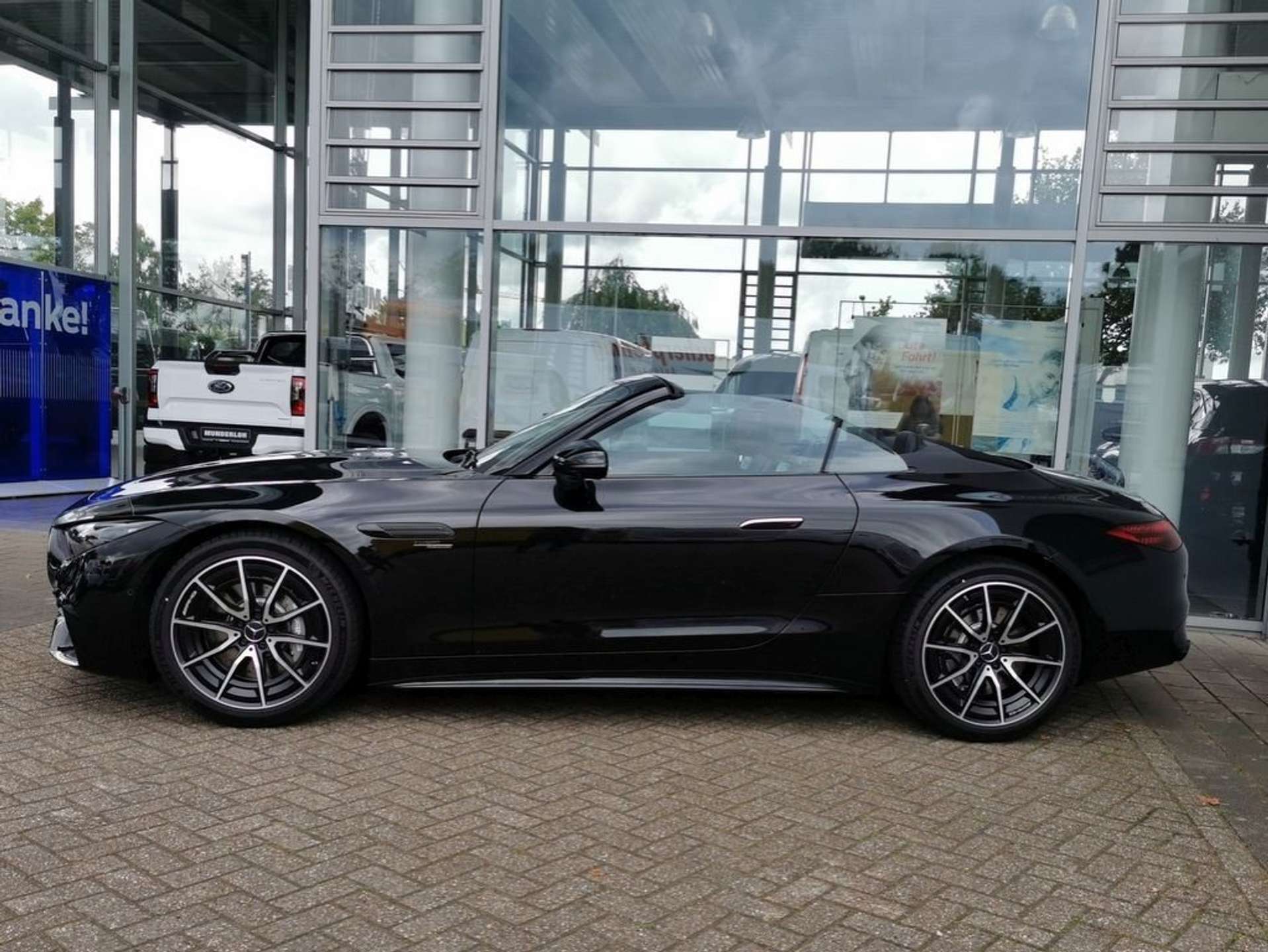 Mercedes-Benz SL 43 AMG