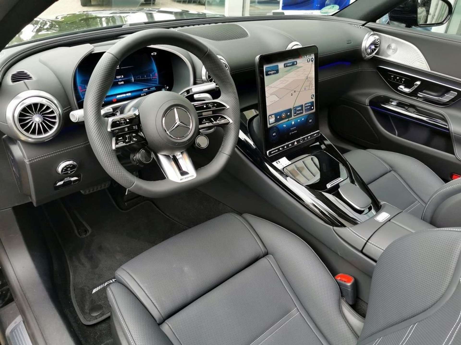 Mercedes-Benz SL 43 AMG